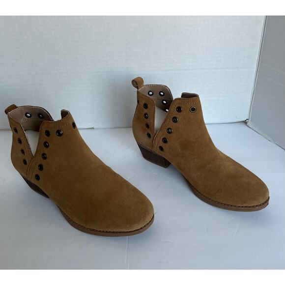 SKECHERS Lasso Auger Grommet Accent Cognac Suede Leather Ankle Booties Sz 7 - Picture 2 of 11